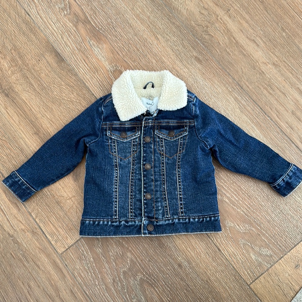 Old Navy lined Jean jacket. Size 2.
